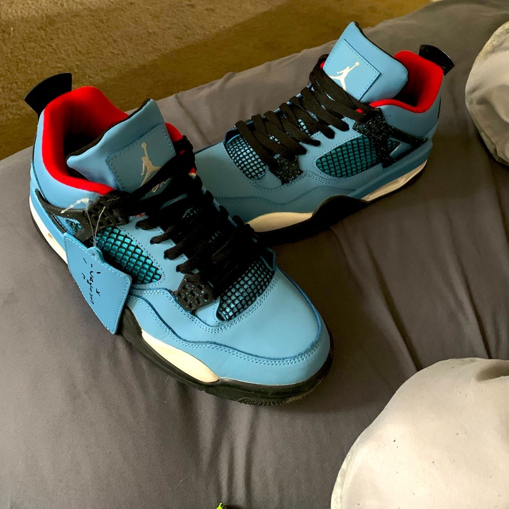 Travis Scott Cactus Jack Retro 4s